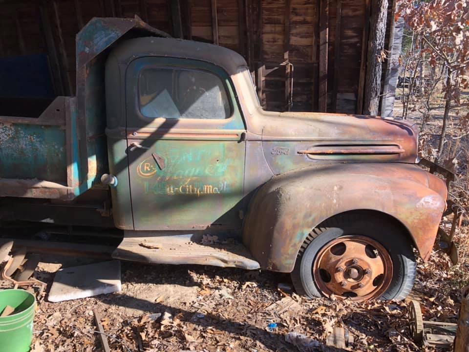 1948 Ford dump truck.jpg