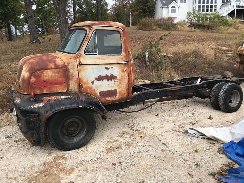 1954 Ford coe 2.jpg