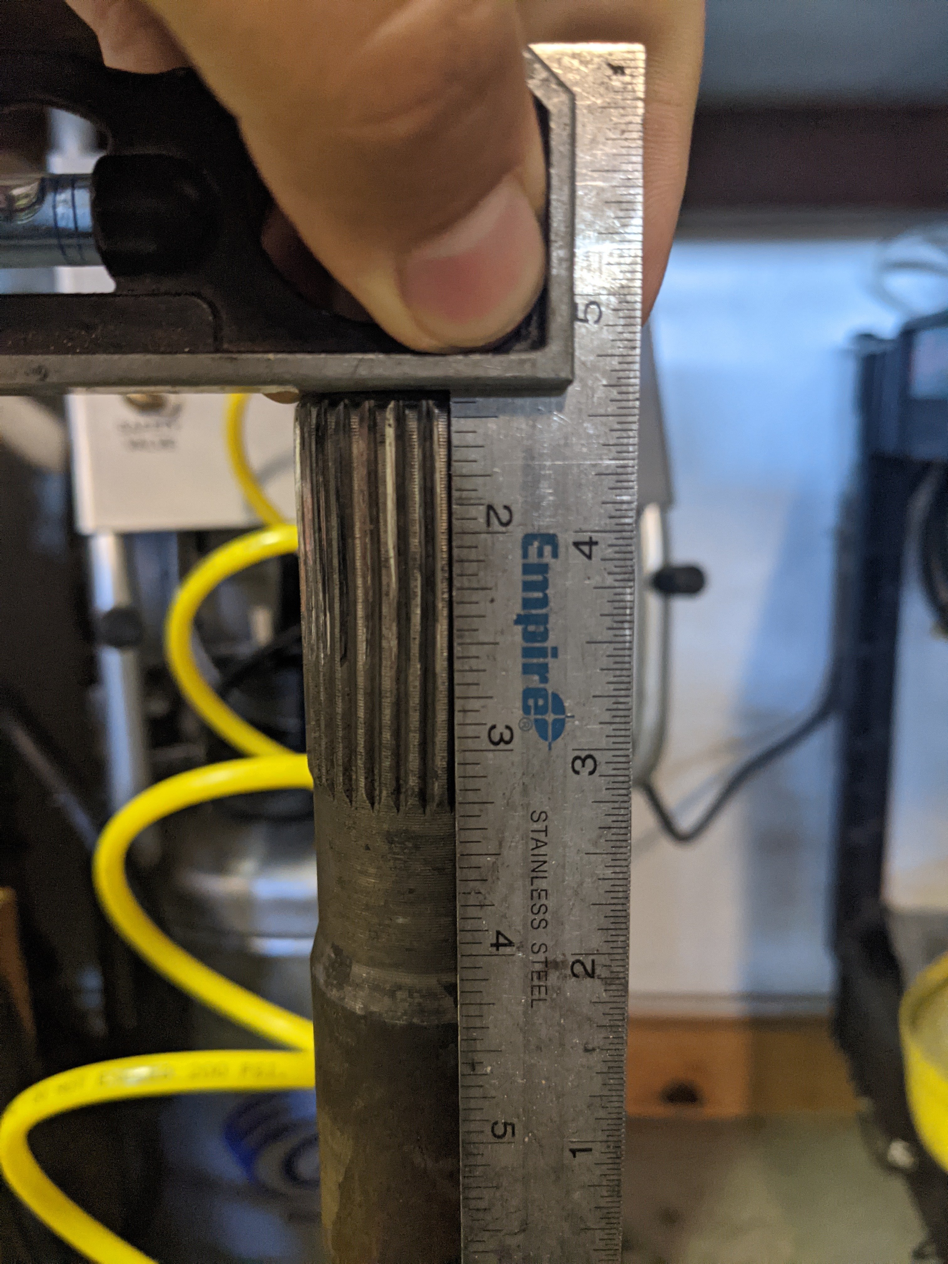 axle spline twist 2.jpg