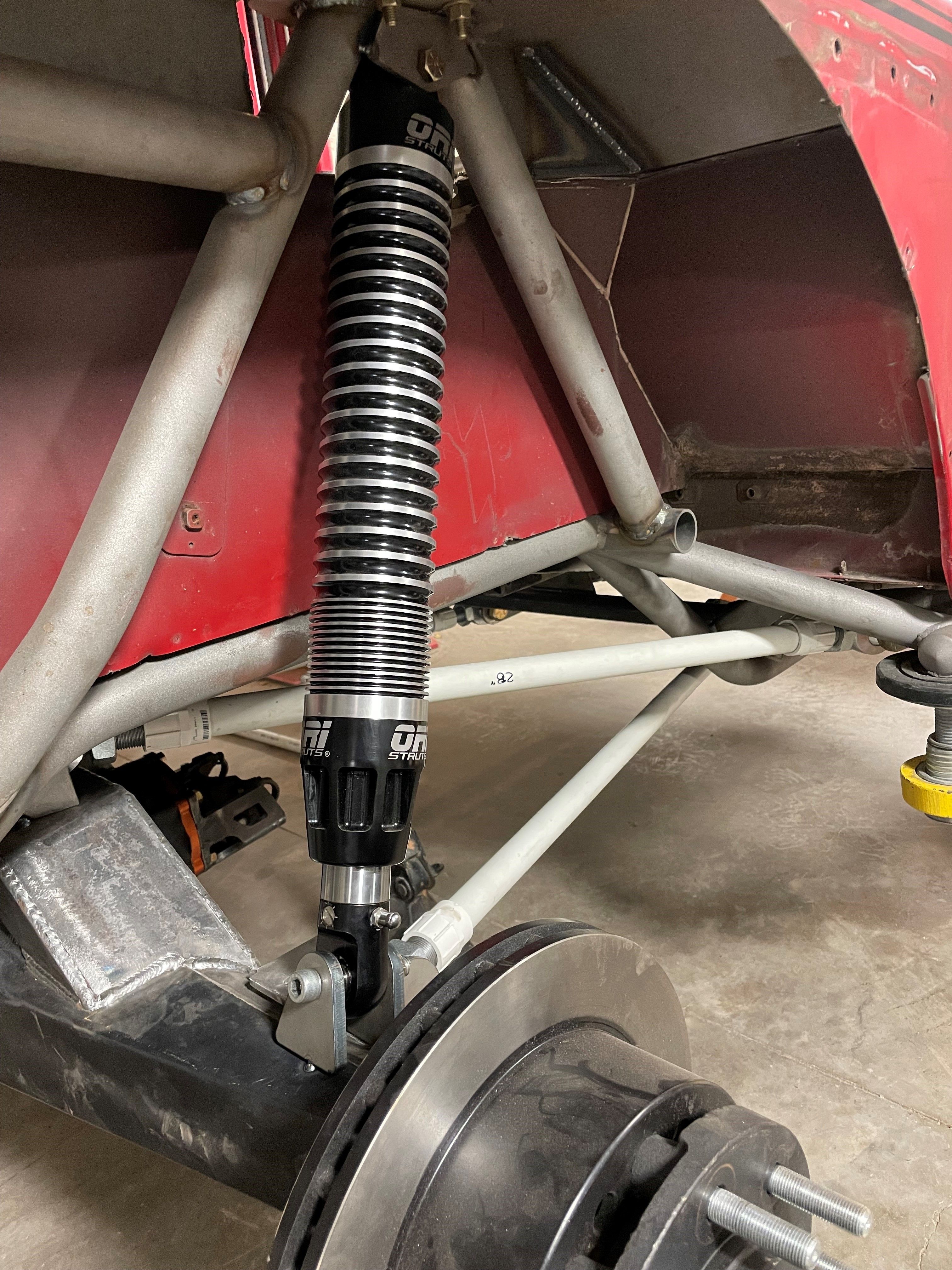 Rear Strut.jpg